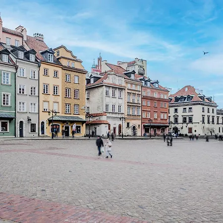 P&o Piwna Ii Varsavia