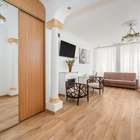 P&o Piwna Ii * وارسو